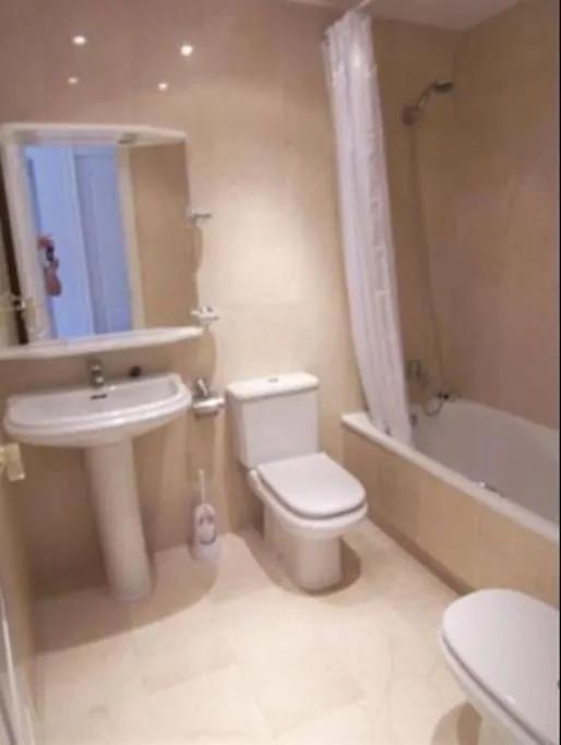 5 Bedroom Villa To Rent In La Sierrezuela, Mijas Malaga Spain