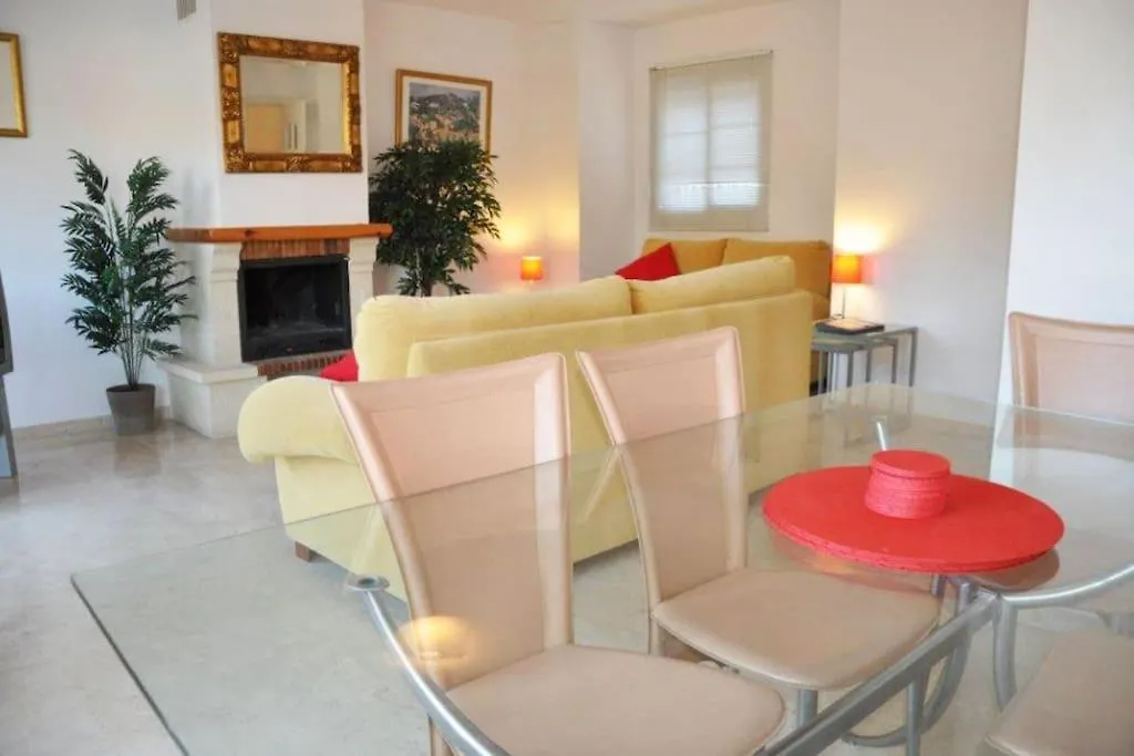 5 Bedroom Villa To Rent In La Sierrezuela, Mijas Malaga